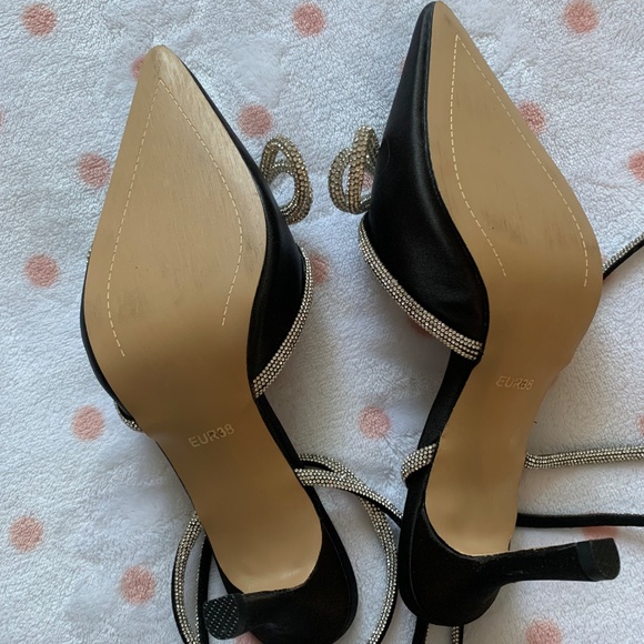 Crystal Bow Heels – Size 38 (EUR) - Picture 4 of 10